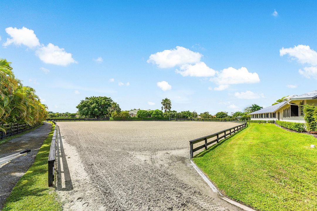 028-14155EquestrianWay-Wellington-FL-334