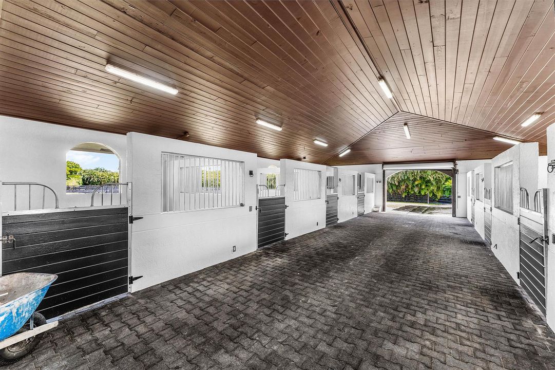 023-14155EquestrianWay-Wellington-FL-334