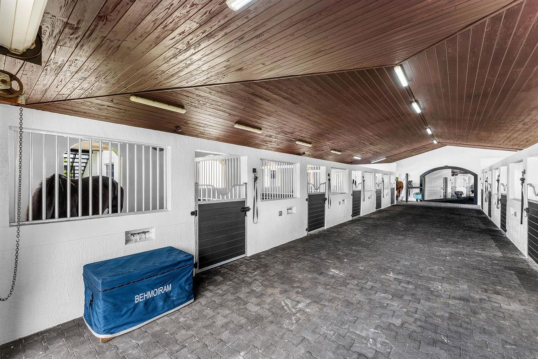 019-14155EquestrianWay-Wellington-FL-334