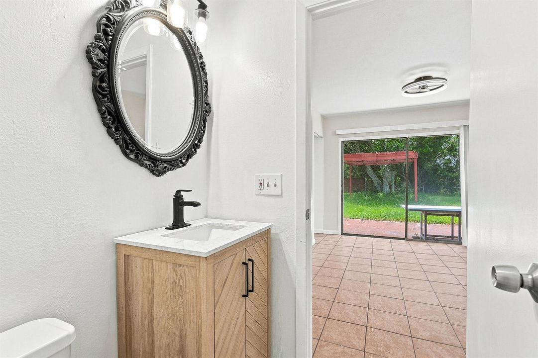 11_bathroom