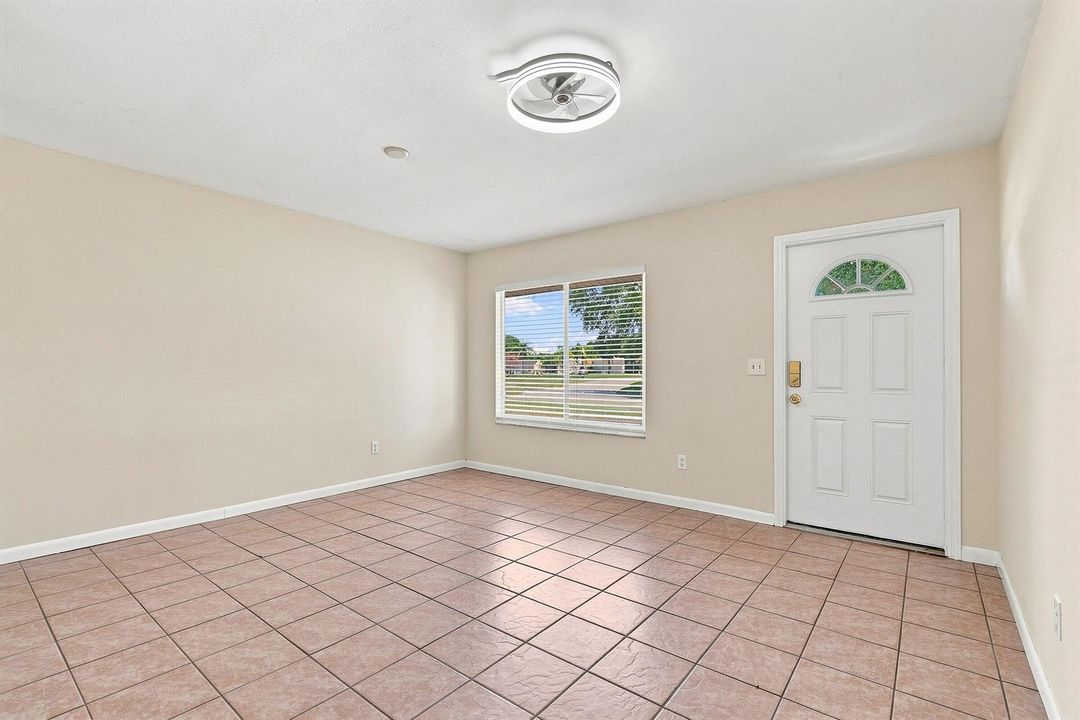 03_foyer