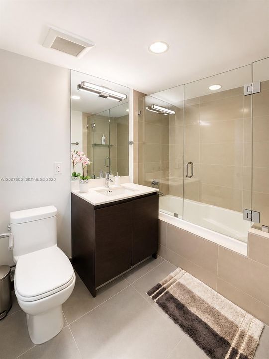 En Venta: $950,000 (2 camas, 2 baños, 1143 Pies cuadrados)