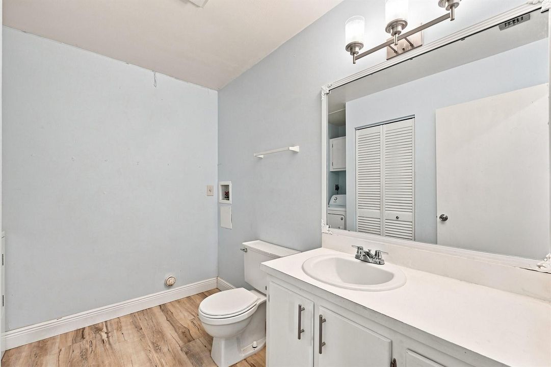 08_bathroom