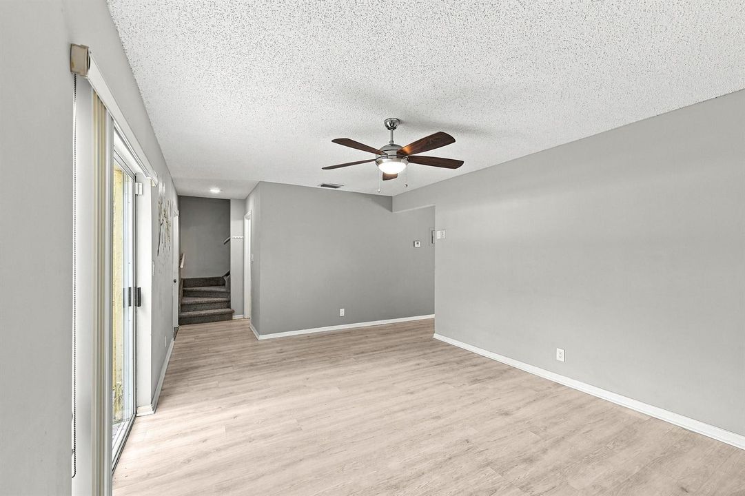 07_living room