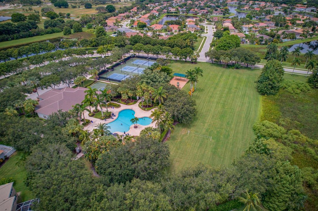 Aerial of community pool & amenities