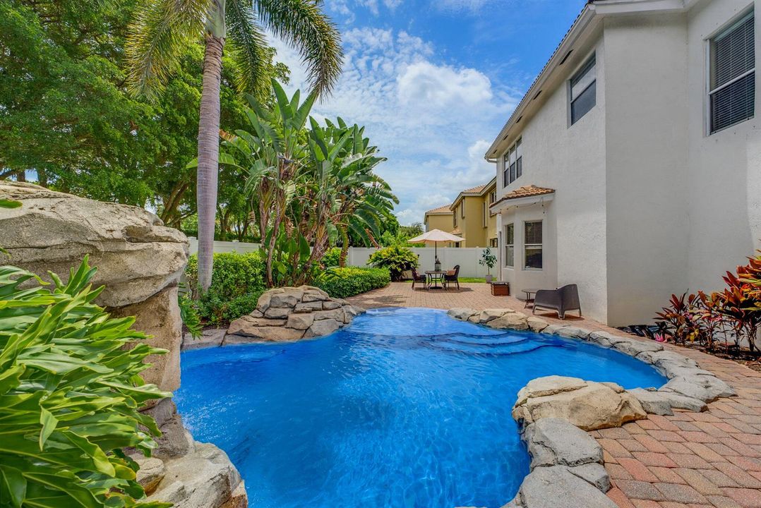 Custom Rock Pool
