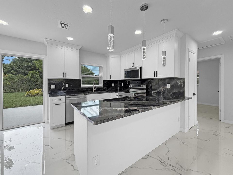 Kitchen Bar