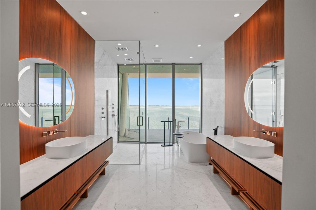 Master Bath