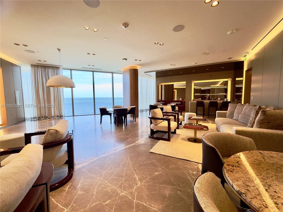 For Sale: $9,995,000 (4 beds, 4 baths, 3677 Square Feet)