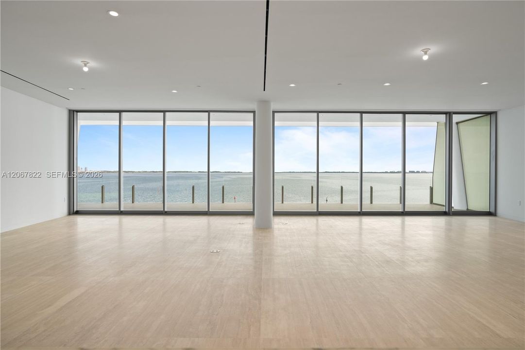 For Sale: $9,995,000 (4 beds, 4 baths, 3677 Square Feet)