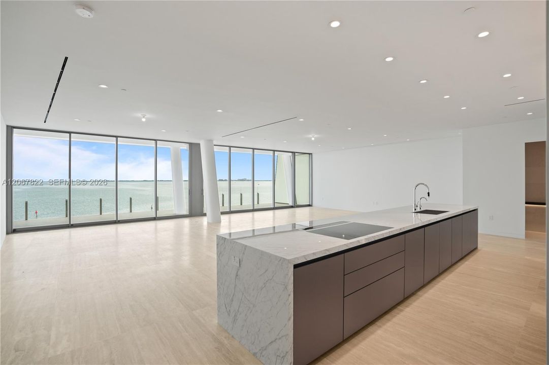 For Sale: $9,995,000 (4 beds, 4 baths, 3677 Square Feet)