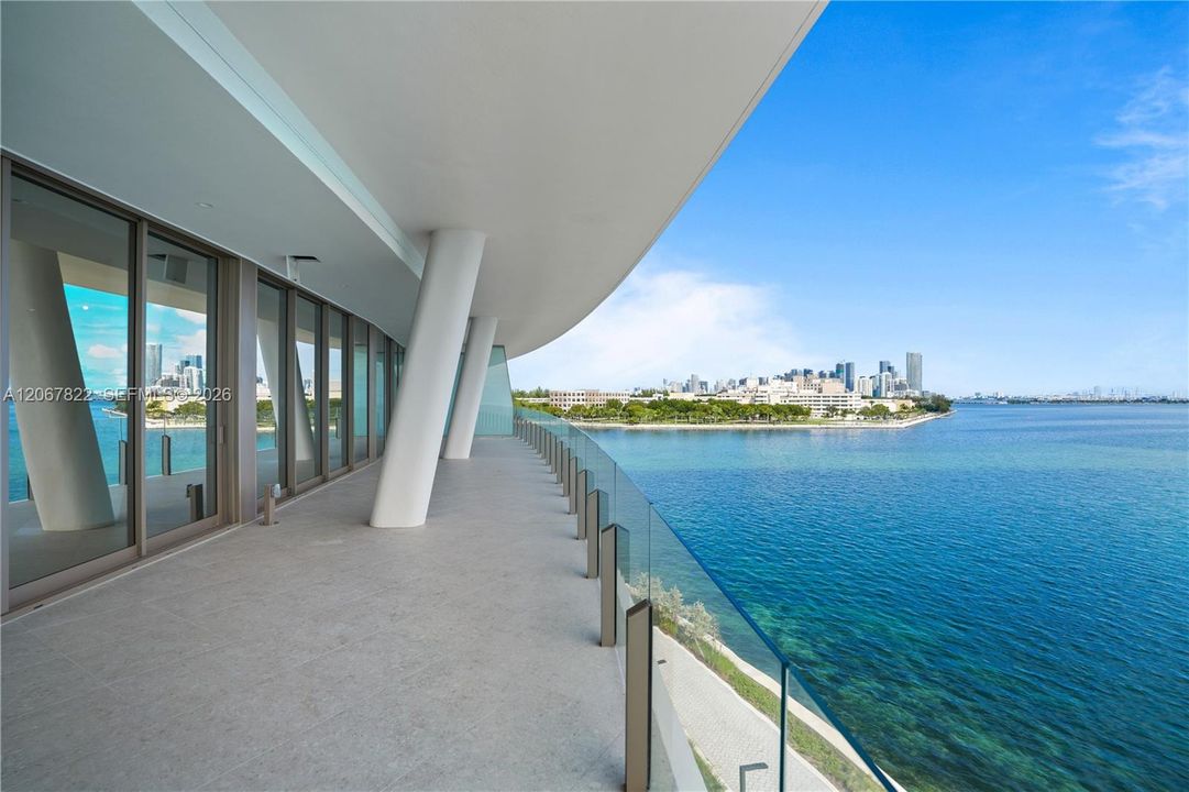 For Sale: $9,995,000 (4 beds, 4 baths, 3677 Square Feet)