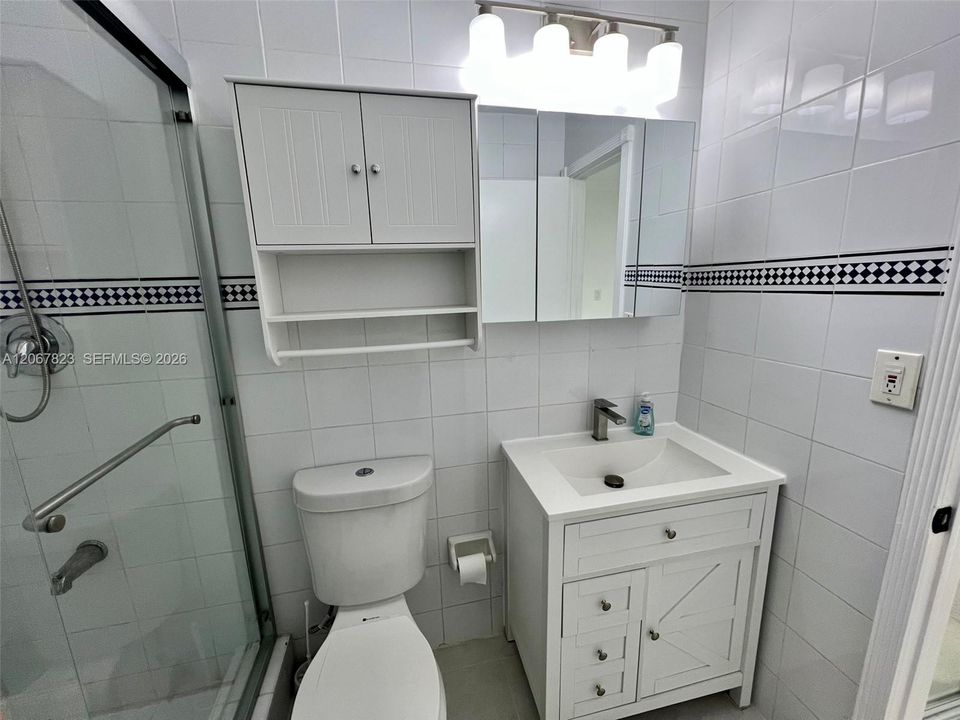 For Sale: $330,000 (3 beds, 2 baths, 1180 Square Feet)