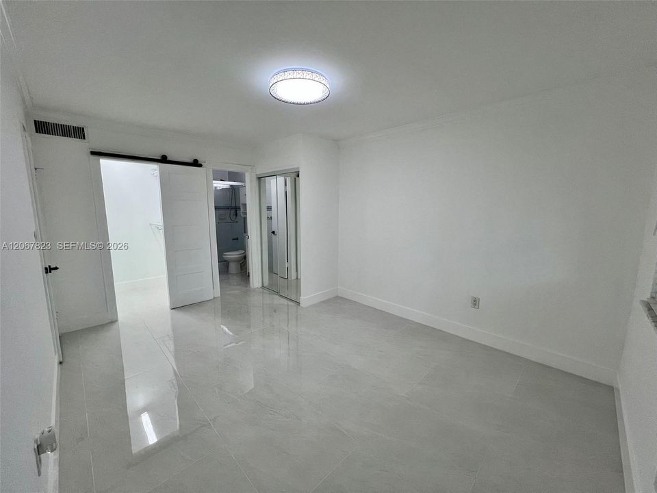 For Sale: $330,000 (3 beds, 2 baths, 1180 Square Feet)