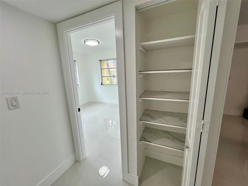 For Sale: $330,000 (3 beds, 2 baths, 1180 Square Feet)