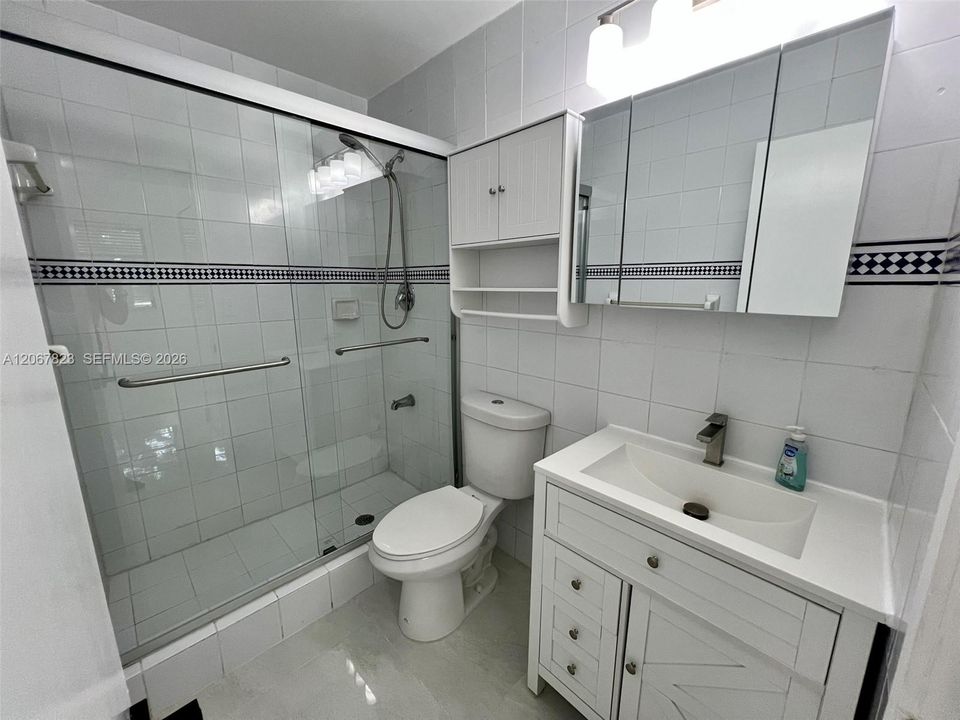 For Sale: $330,000 (3 beds, 2 baths, 1180 Square Feet)