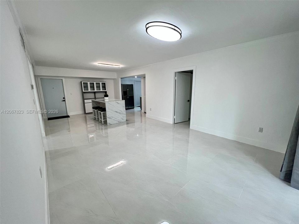 For Sale: $330,000 (3 beds, 2 baths, 1180 Square Feet)