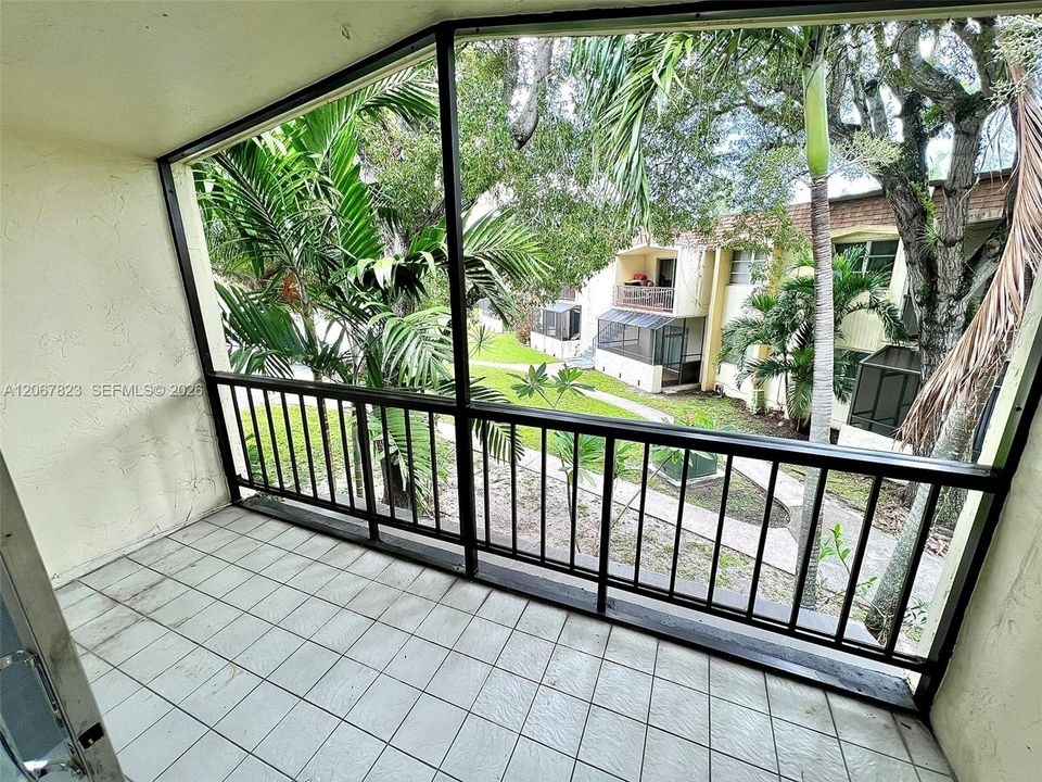 For Sale: $330,000 (3 beds, 2 baths, 1180 Square Feet)