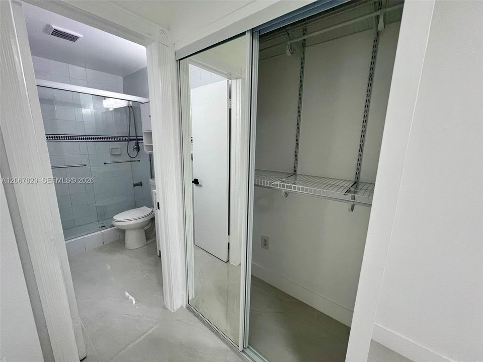 For Sale: $330,000 (3 beds, 2 baths, 1180 Square Feet)