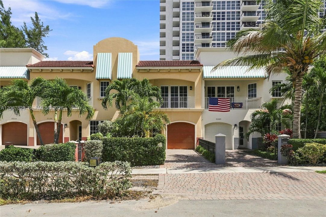 For Rent: $7,000 (3 beds, 2 baths, 2216 Square Feet)