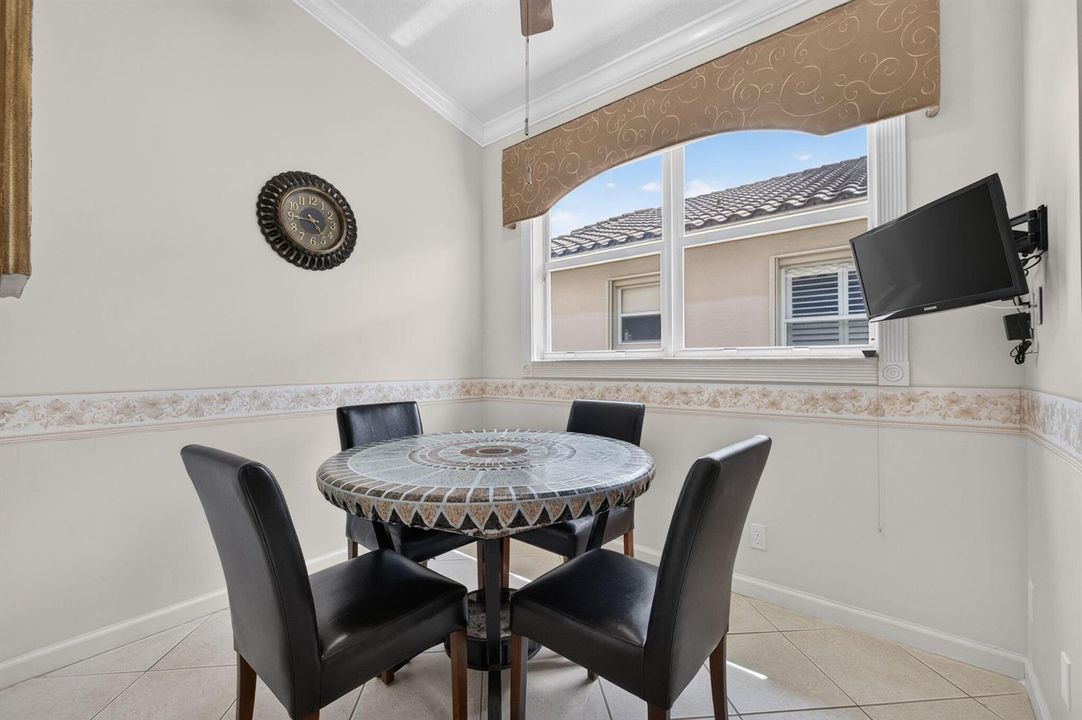 Breakfast area