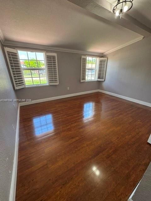 En Venta: $500,000 (3 camas, 2 baños, 1364 Pies cuadrados)