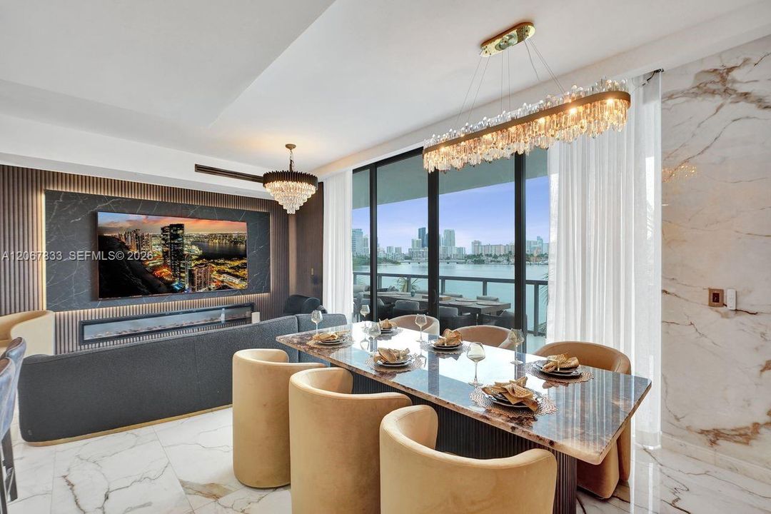 For Sale: $2,600,000 (4 beds, 5 baths, 2624 Square Feet)
