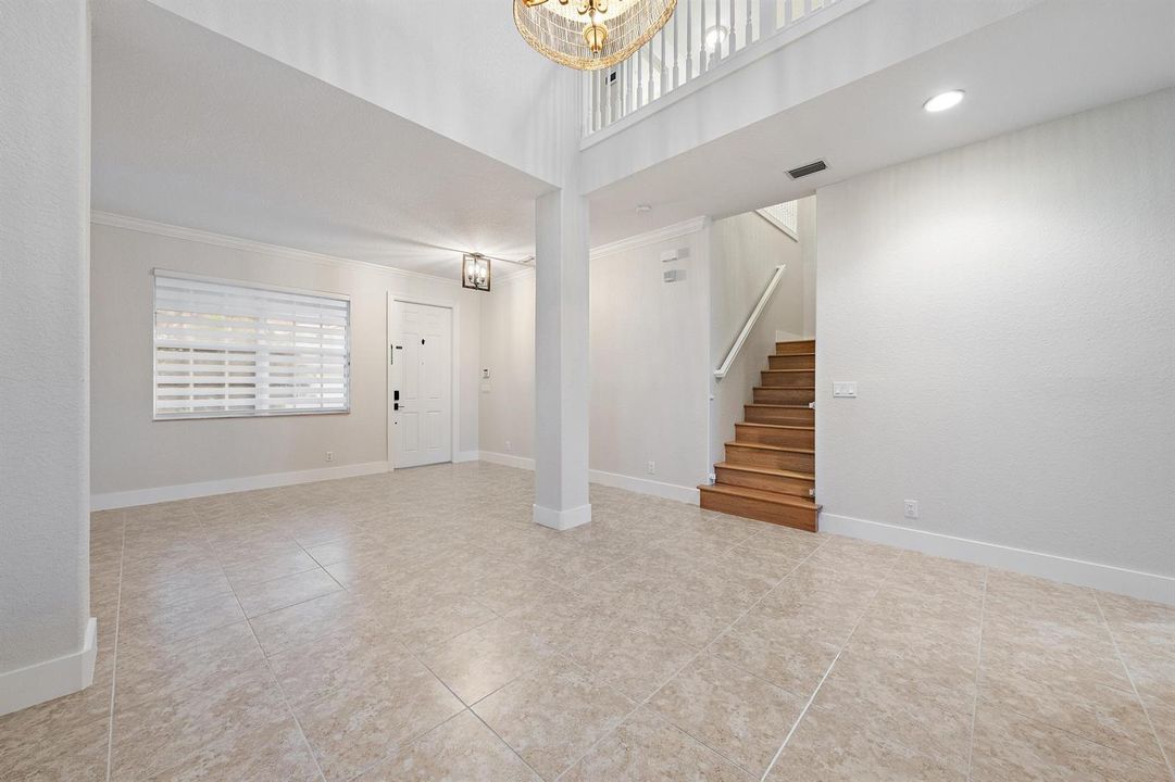 7751 SE Heritage Blvd-8