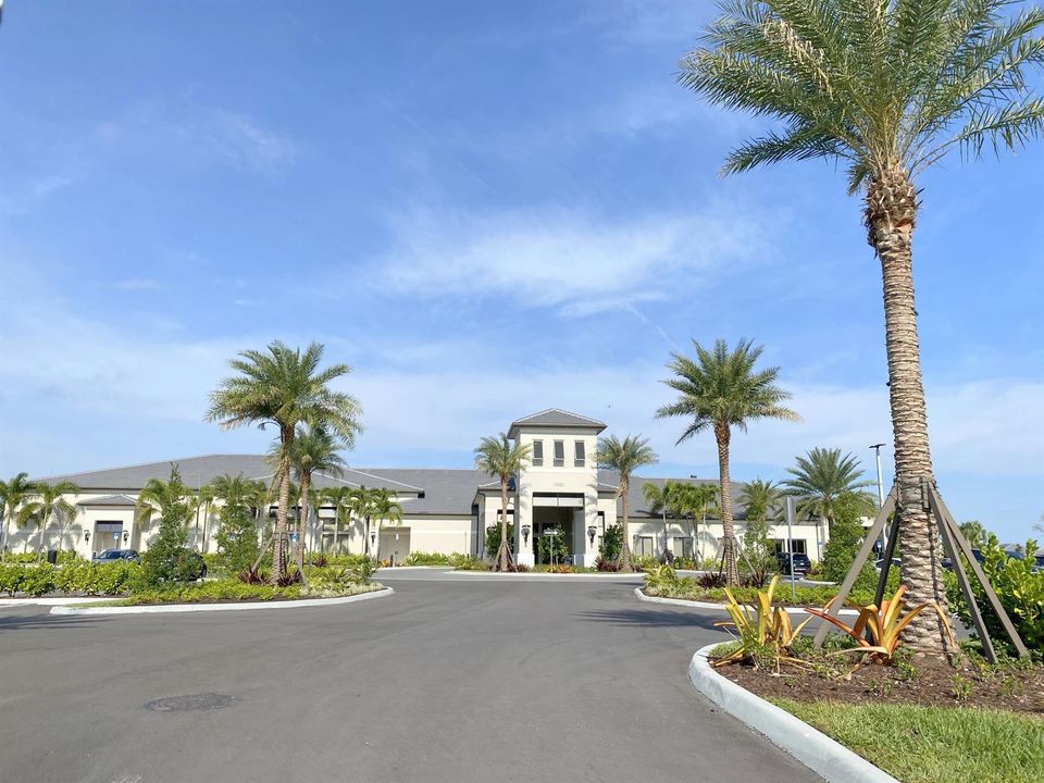 CLUBHOUSE