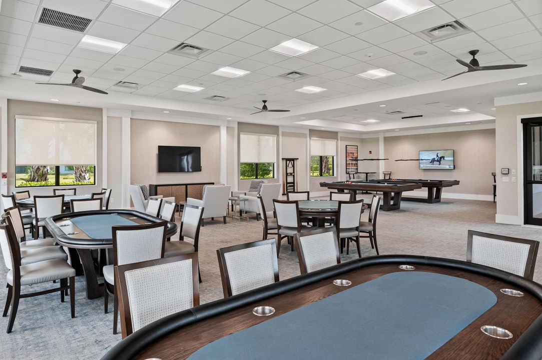 CLUBHOUSE