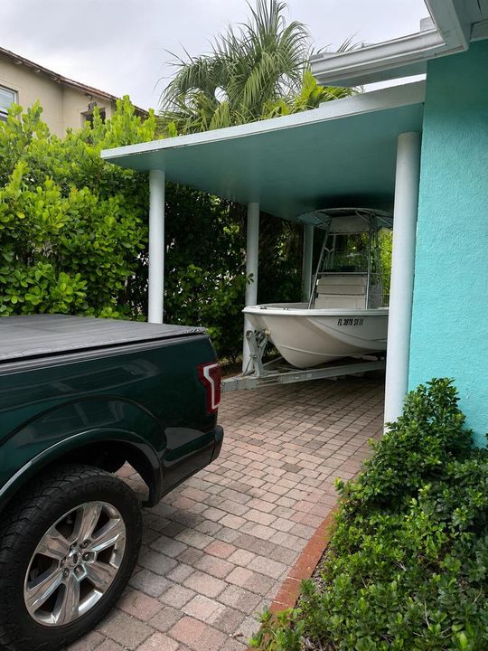 Carport