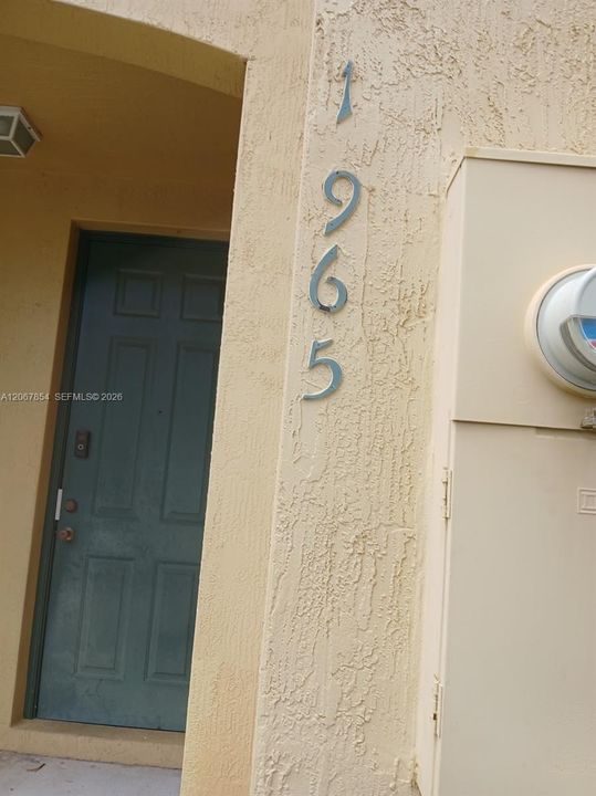 В аренду: $2,600 (3 спален, 2 ванн, 1568 Квадратных фут)