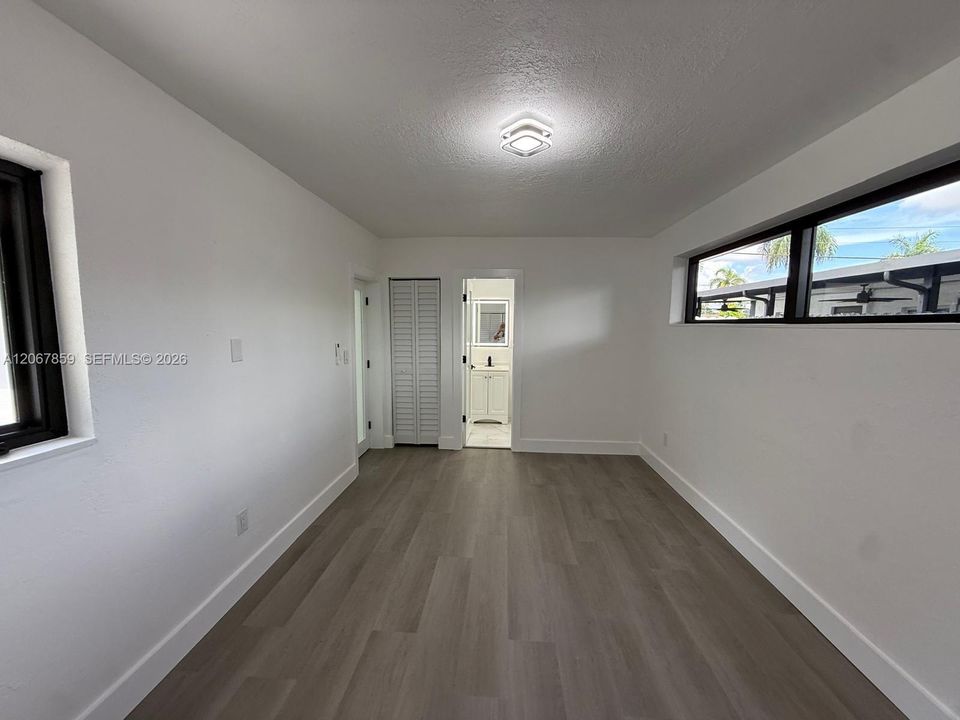 Activo con contrato: $589,000 (4 camas, 3 baños, 1769 Pies cuadrados)
