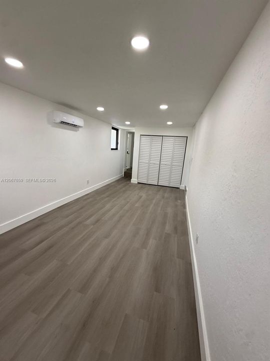 Activo con contrato: $589,000 (4 camas, 3 baños, 1769 Pies cuadrados)