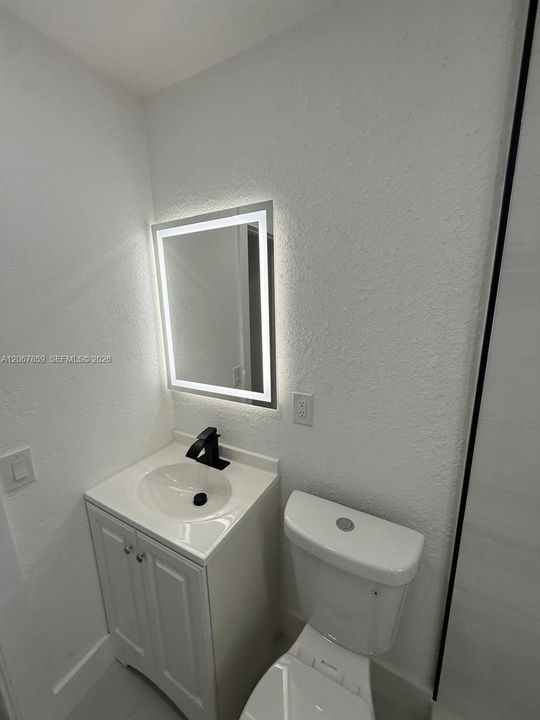 Activo con contrato: $589,000 (4 camas, 3 baños, 1769 Pies cuadrados)