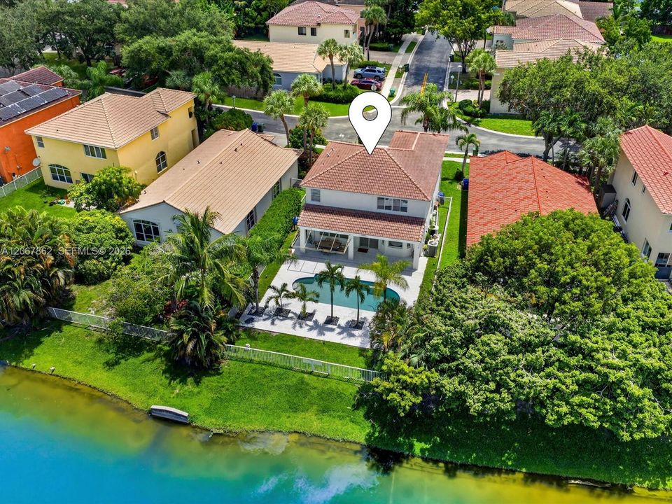 For Sale: $1,100,000 (5 beds, 4 baths, 2400 Square Feet)