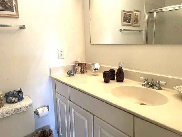 Guest bathroom