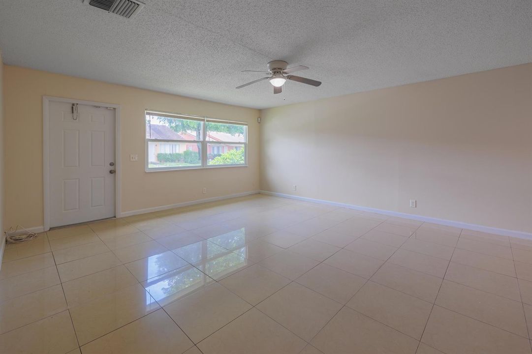 4755 Orleans CT B-10