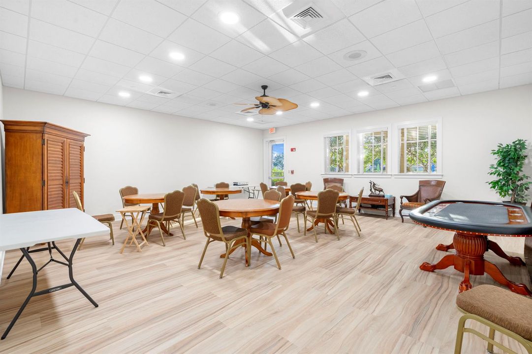 Island Club Gameroom