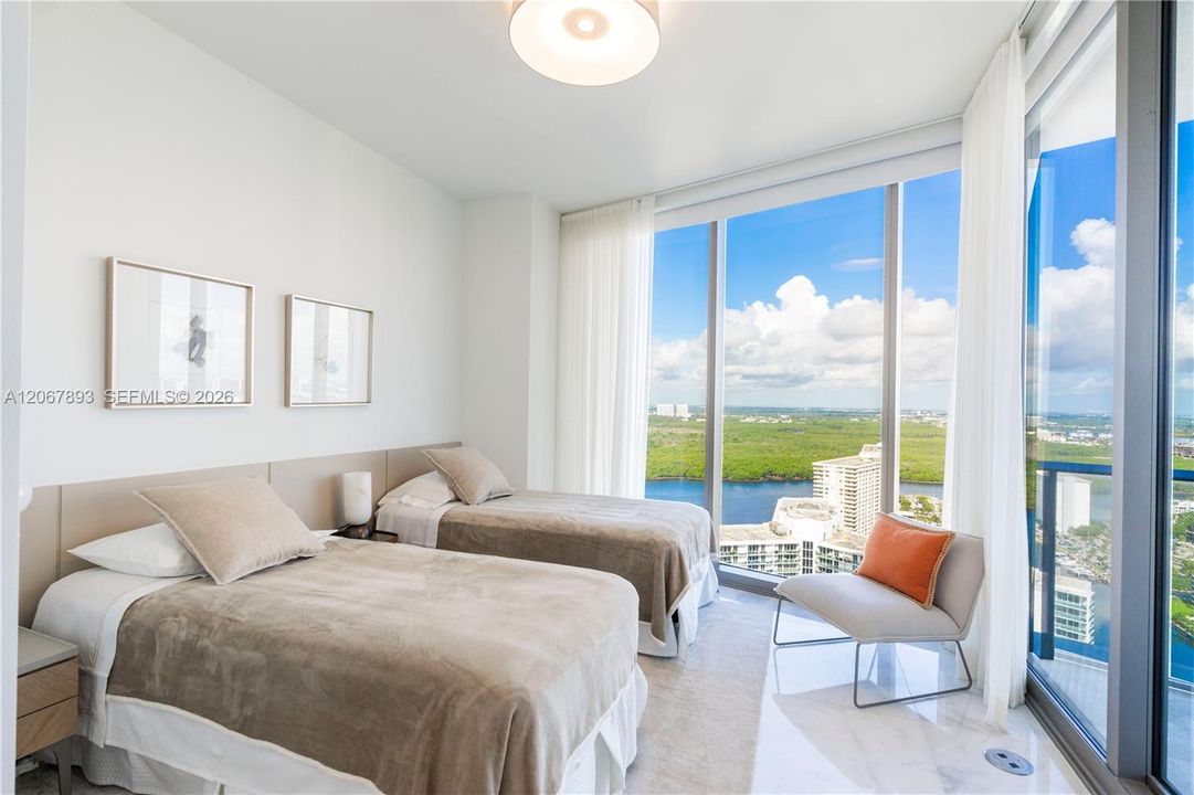 For Sale: $8,400,000 (4 beds, 5 baths, 3204 Square Feet)