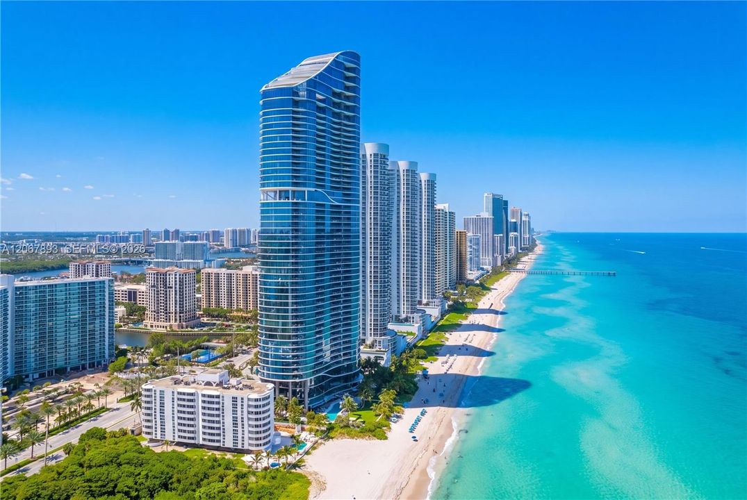 For Sale: $8,400,000 (4 beds, 5 baths, 3204 Square Feet)