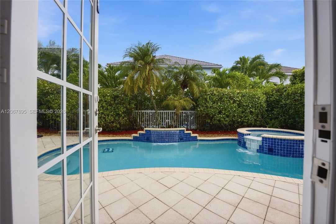 For Rent: $6,000 (4 beds, 4 baths, 2878 Square Feet)