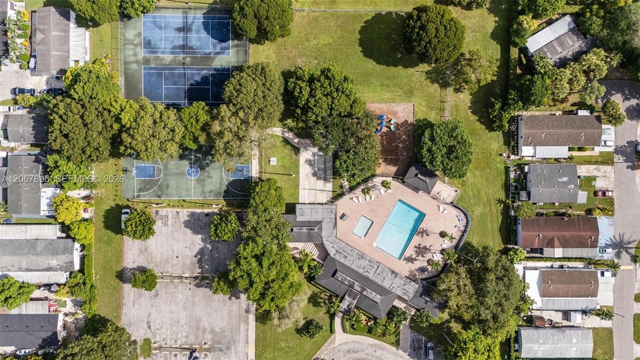 En Venta: $304,999 (3 camas, 2 baños, 1690 Pies cuadrados)