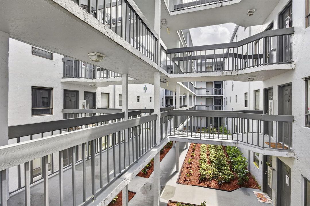 3-web-or-mls-BS1A5639