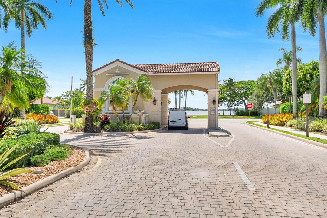 2325 Nw 186th Ave-19