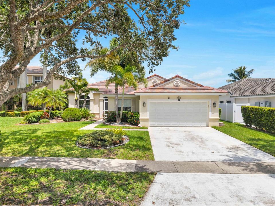 2325 Nw 186th Ave-23
