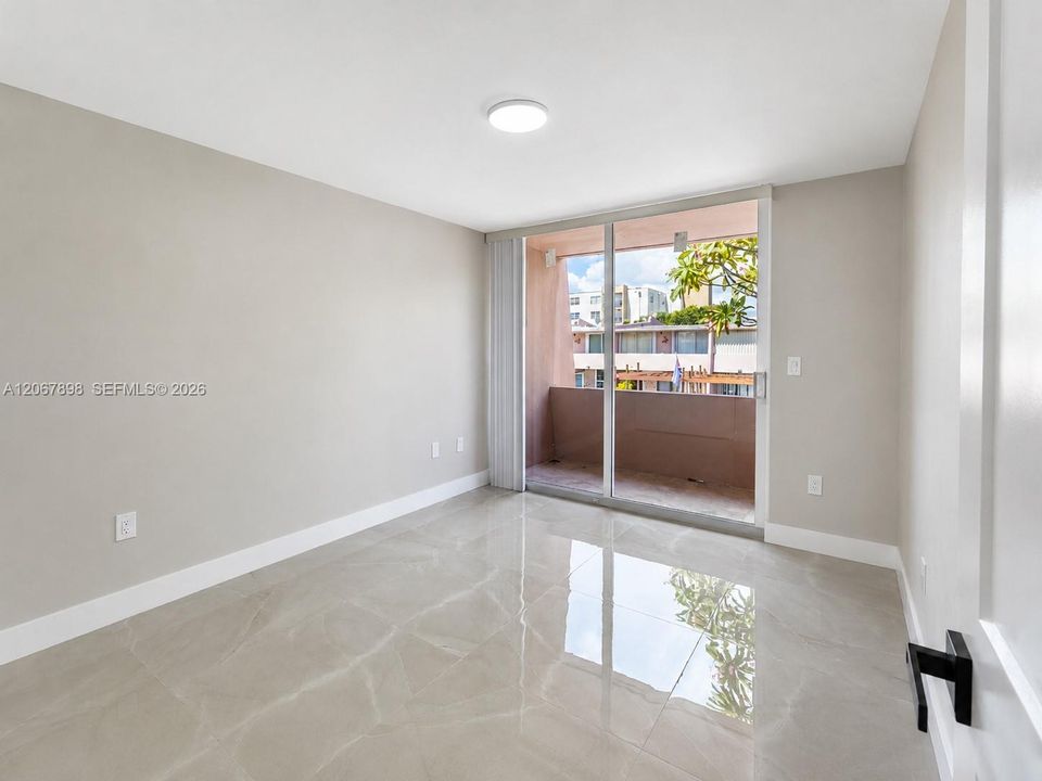 В аренду: $3,250 (3 спален, 3 ванн, 1628 Квадратных фут)
