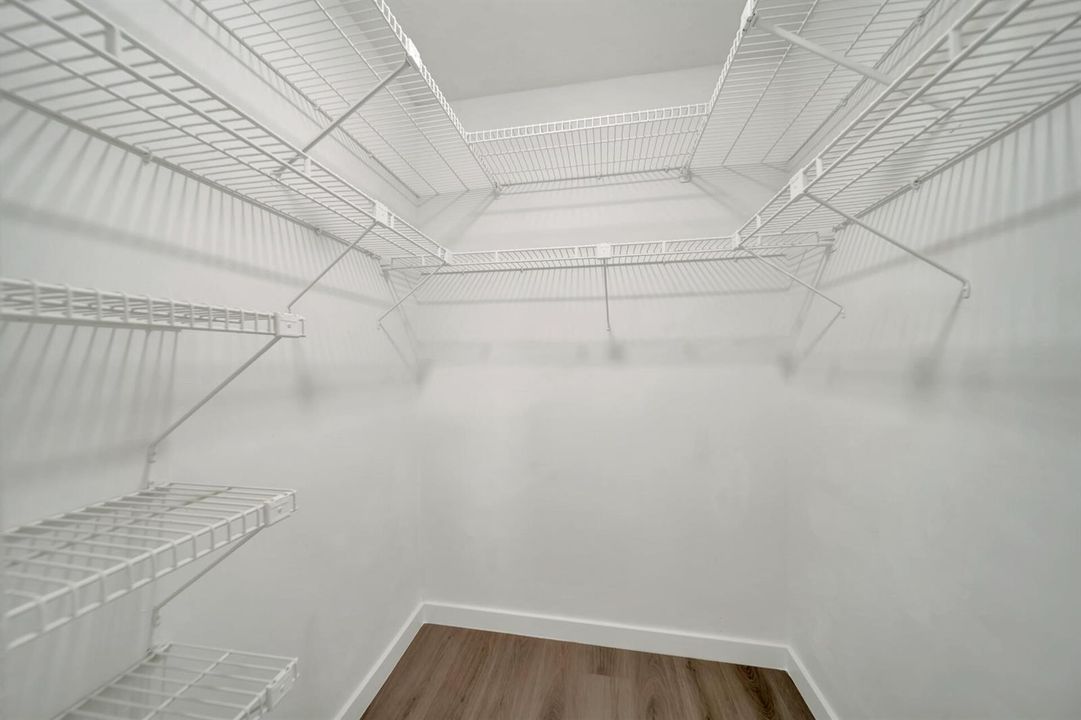 Walk In Closet