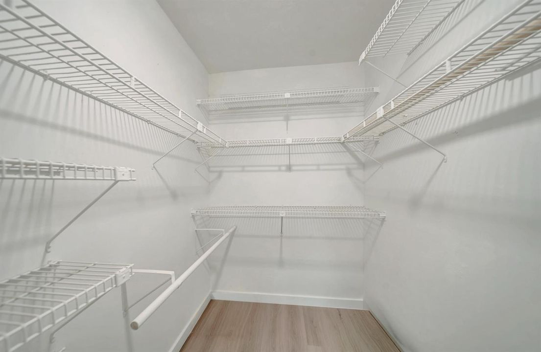 Walk In Closet