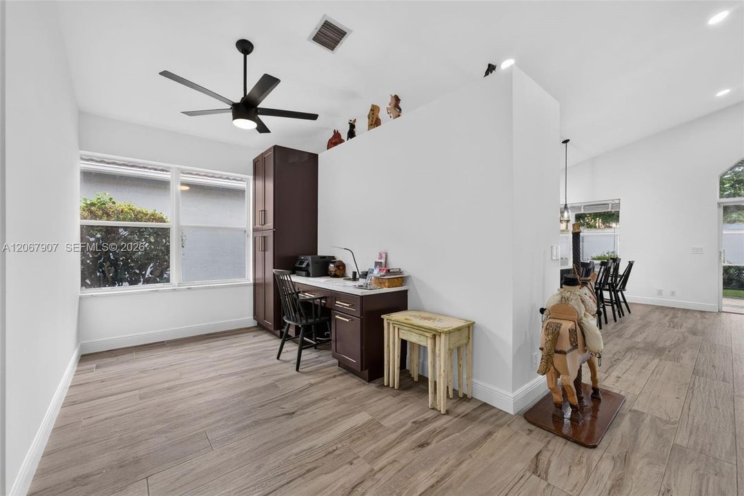 For Sale: $515,000 (3 beds, 2 baths, 2172 Square Feet)